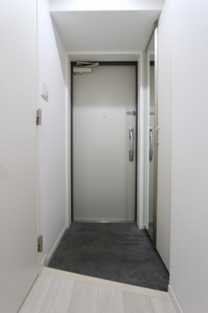 (7/23) 玄関 (7/23) 玄関