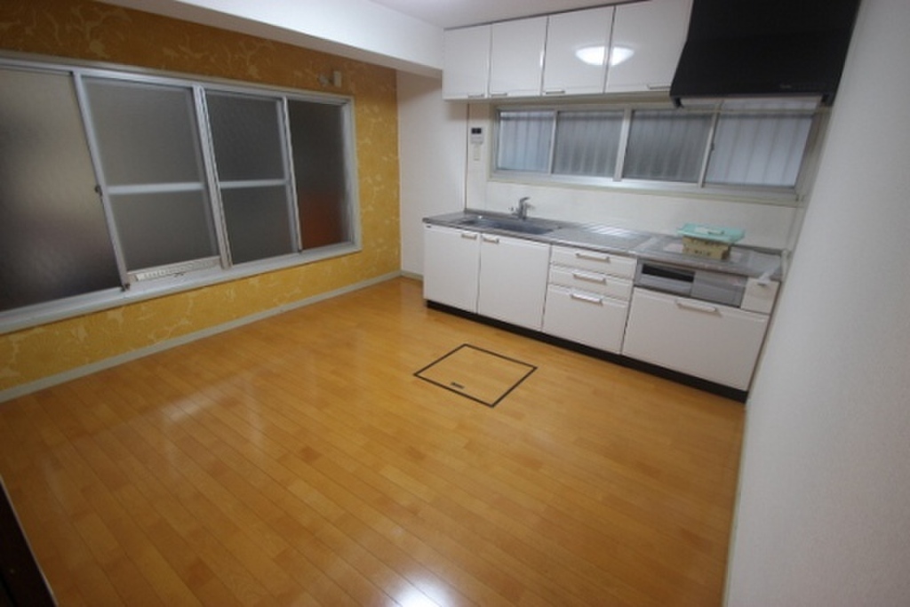 (2/31) 居室・リビング (2/31) 居室・リビング