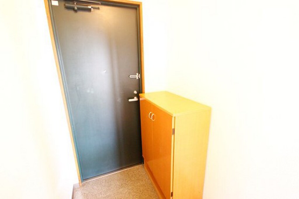 (8/21) 玄関 (8/21) 玄関