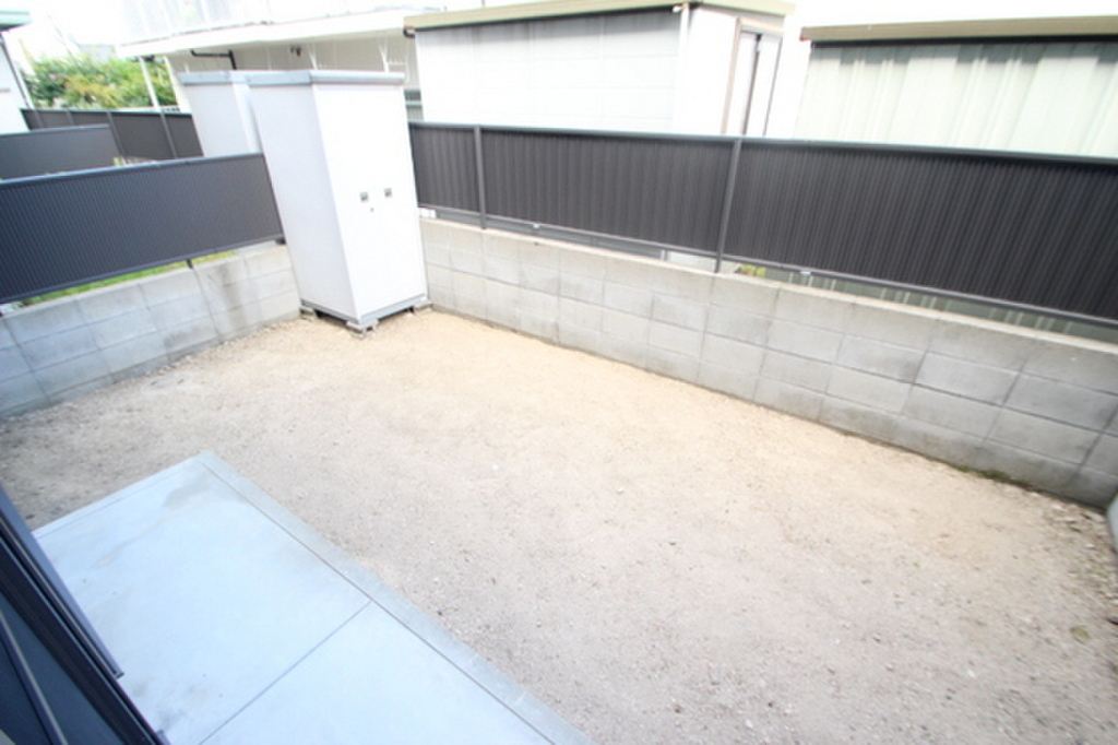 (8/25) バルコニー