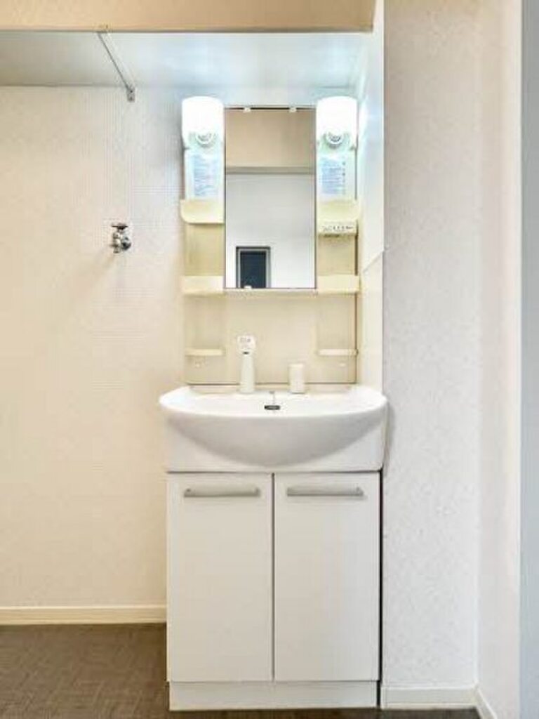 (6/13) 洗面所 (6/13) 洗面所