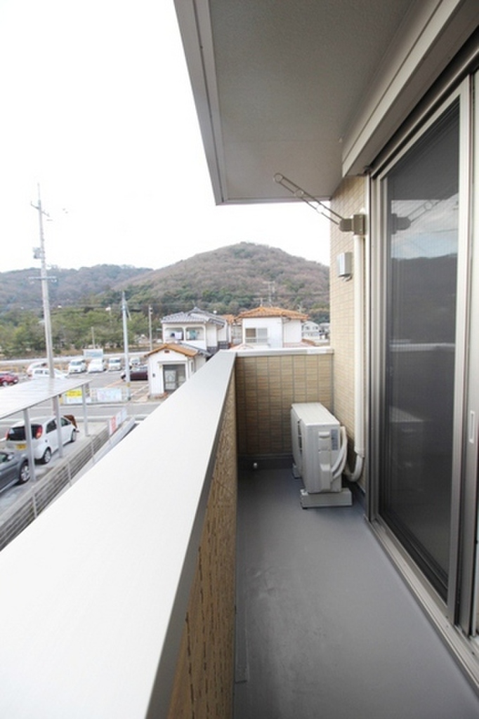 (11/18) バルコニー (11/18) バルコニー