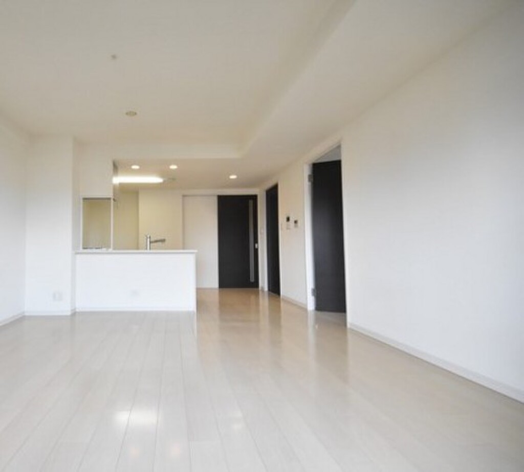 (2/24) 居室・リビング (2/24) 居室・リビング