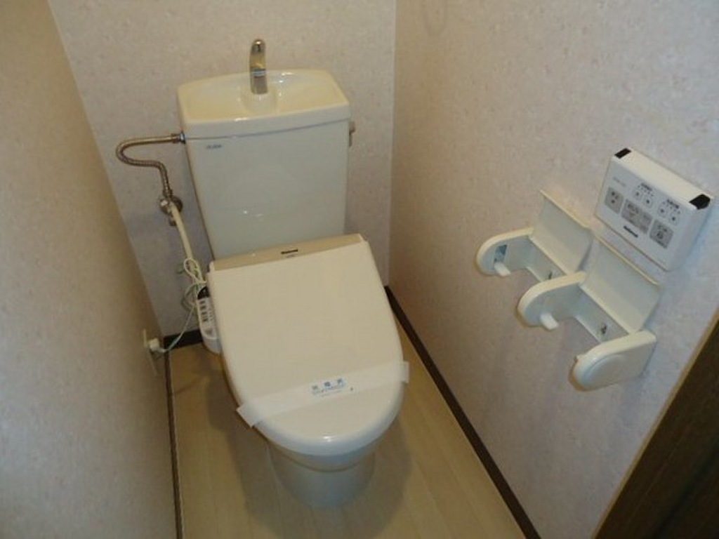 (13/24) トイレ (13/24) トイレ