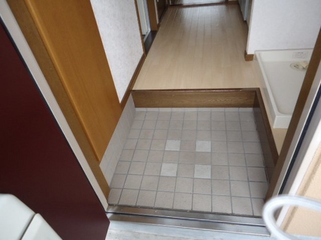 (15/24) 玄関 (15/24) 玄関