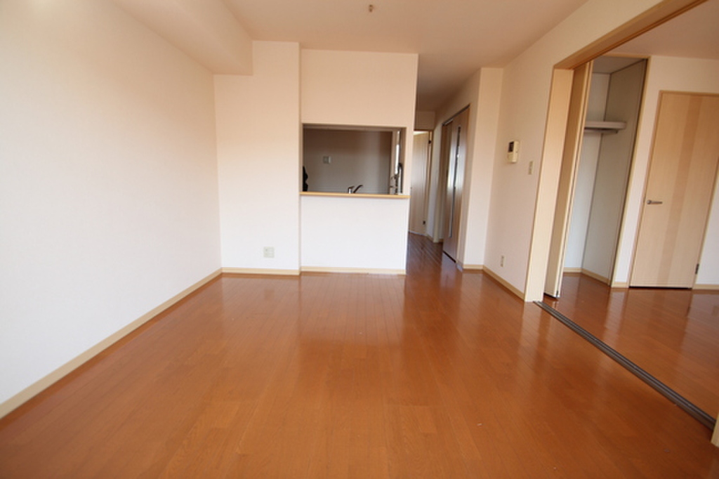 (2/21) 居室・リビング (2/21) 居室・リビング