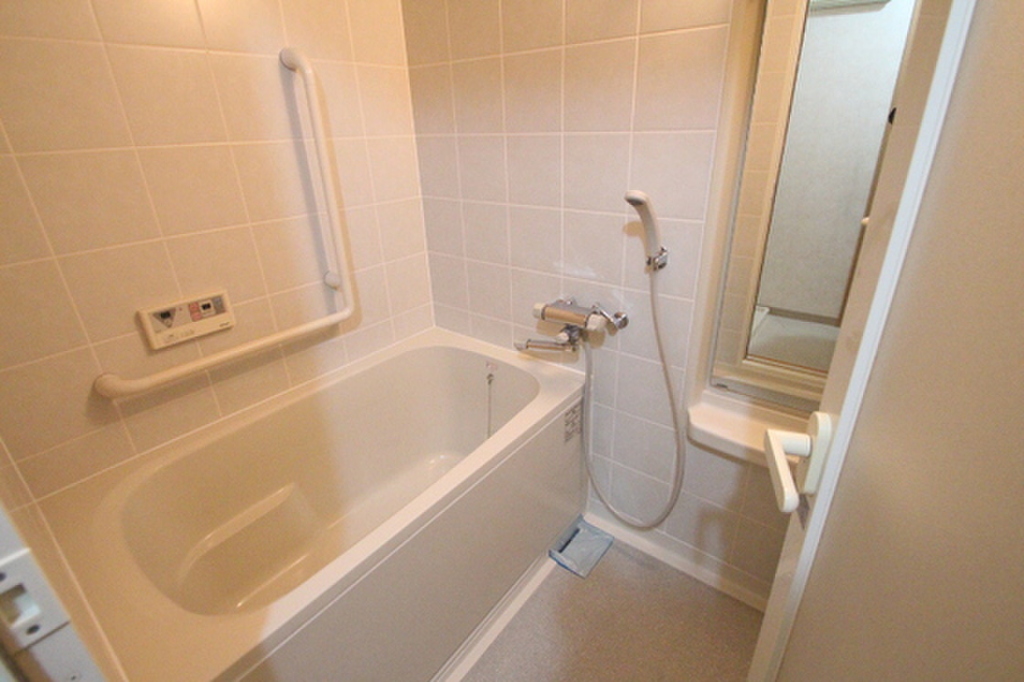 (4/18) バス (4/18) バス