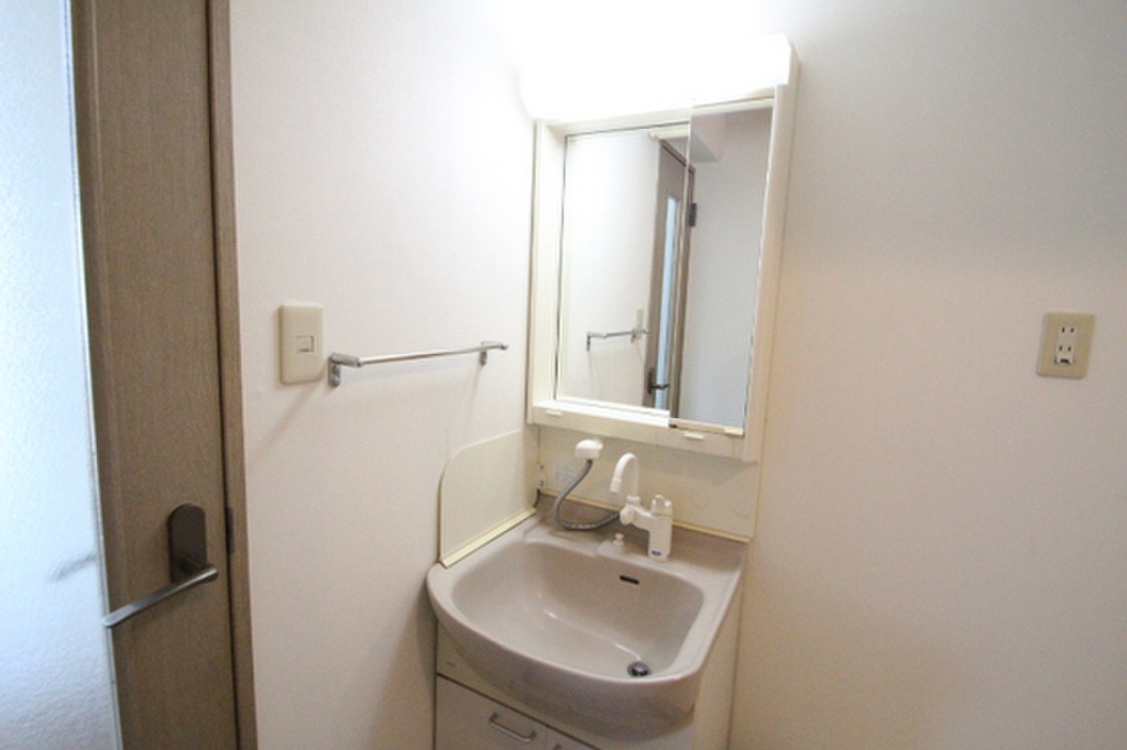 (6/25) 他号室のお写真です (6/25) 他号室のお写真です