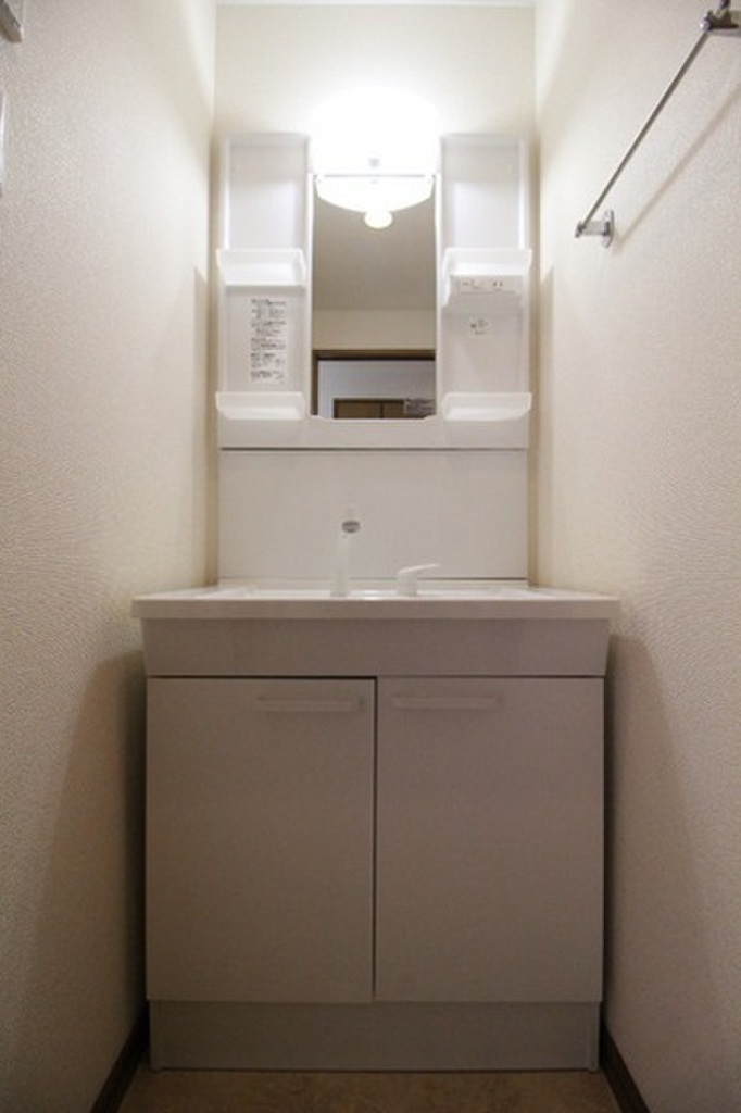 (6/18) 洗面所 (6/18) 洗面所