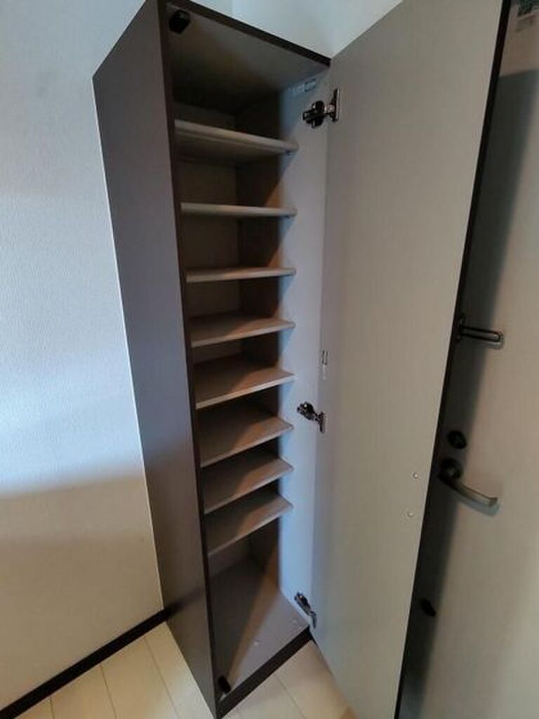 (9/25) 玄関 (9/25) 玄関