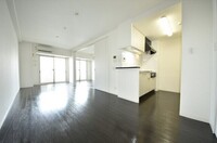 アルファレガロ西古松