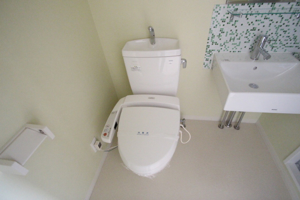 (5/25) トイレ (5/25) トイレ