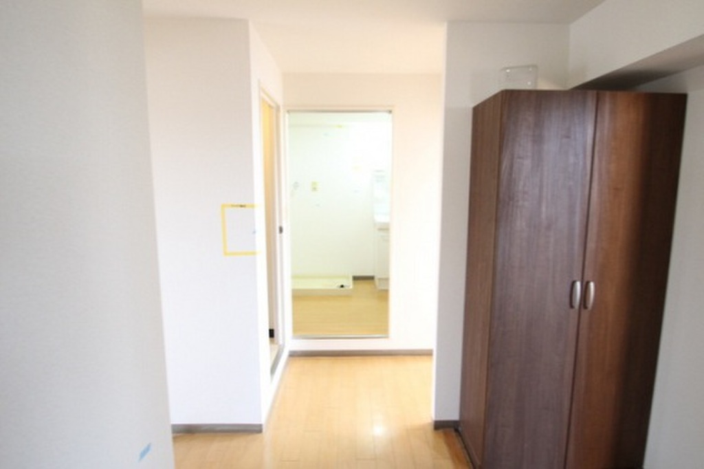 (9/26) 玄関 (9/26) 玄関