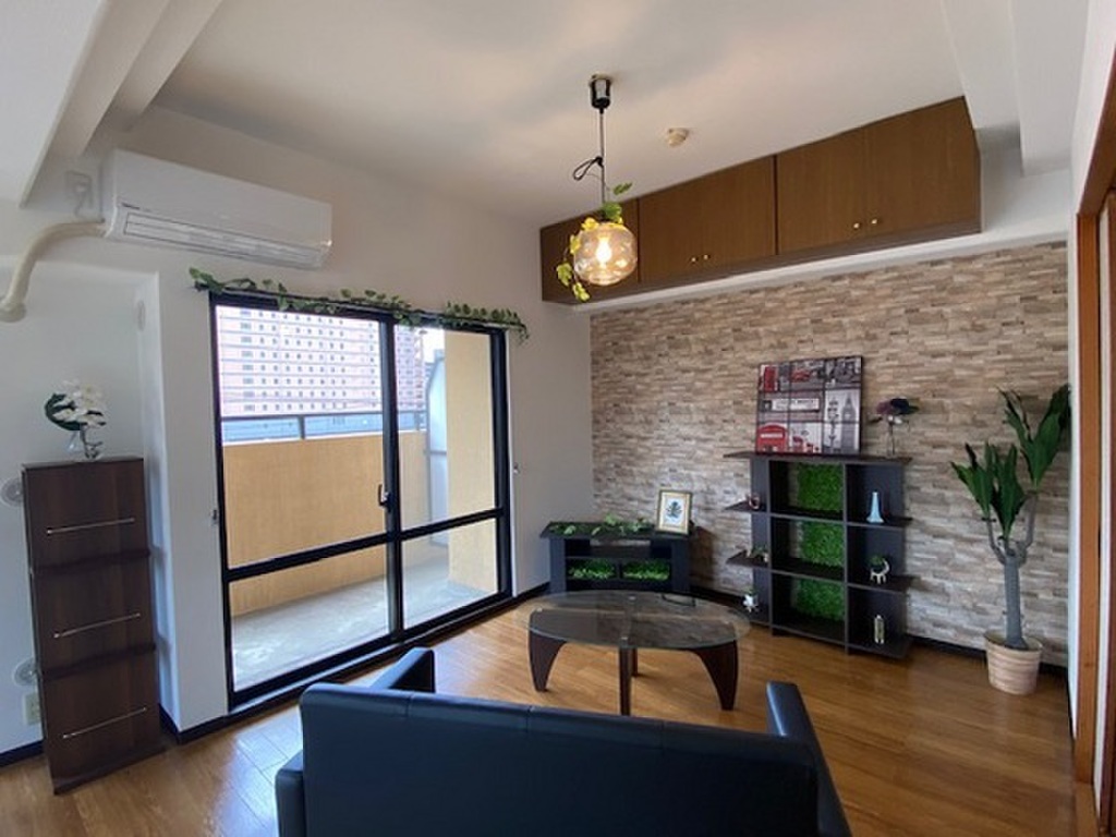 (2/21) 居室・リビング (2/21) 居室・リビング