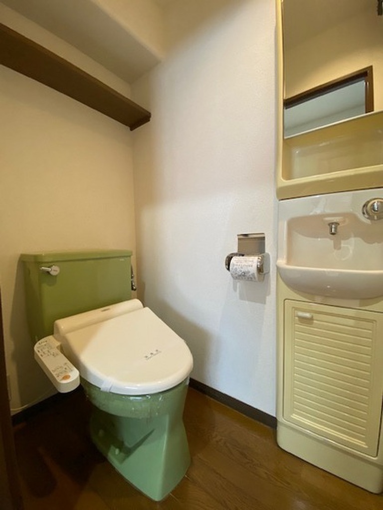 (5/21) トイレ (5/21) トイレ