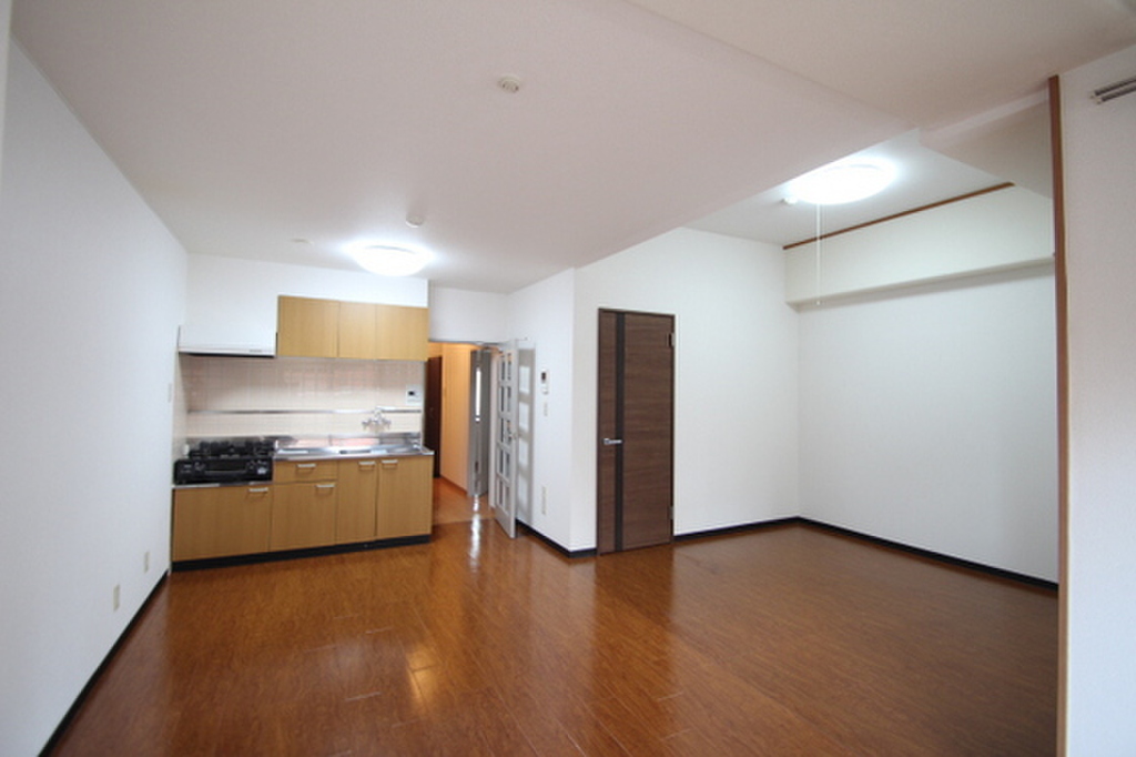 (18/25) 居室・リビング