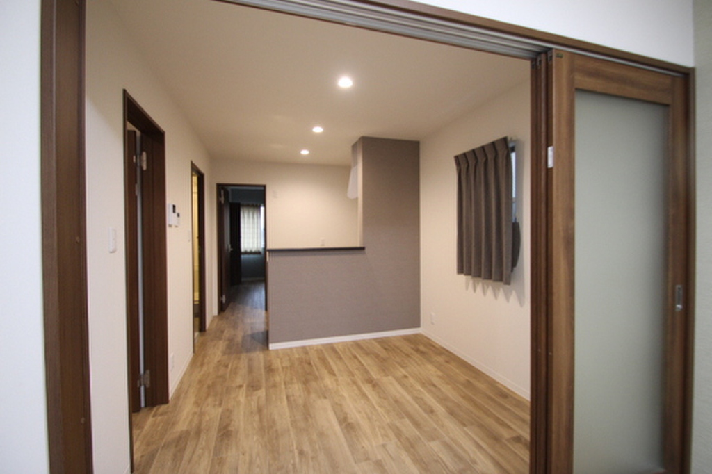 (2/21) 居室・リビング (2/21) 居室・リビング