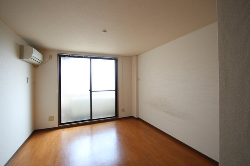 (2/13) ※他号室の写真です。 (2/13) ※他号室の写真です。