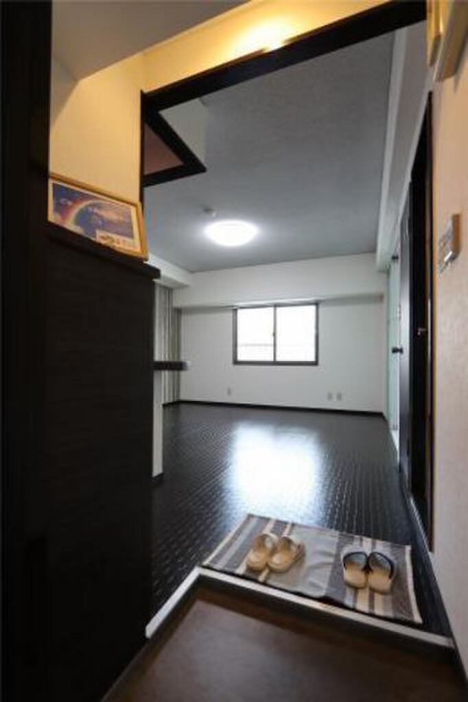 (9/25) 玄関 (9/25) 玄関