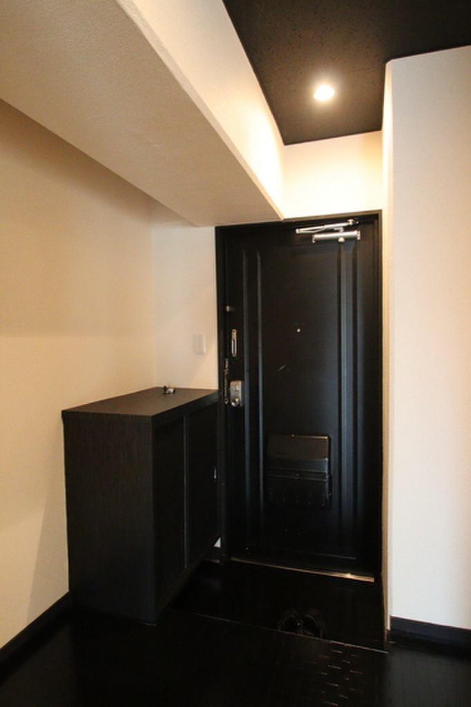 (8/22) 玄関 (8/22) 玄関