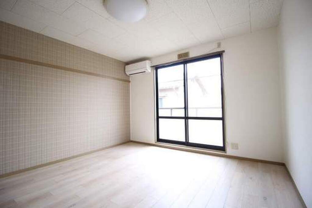 (2/27) 居室・リビング (2/27) 居室・リビング