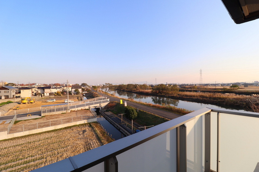 (13/20) 眺望 (13/20) 眺望