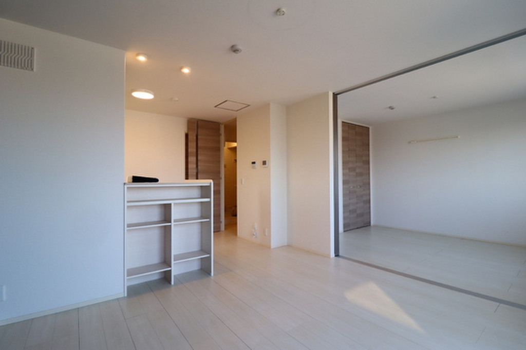 (2/20) 居室・リビング (2/20) 居室・リビング