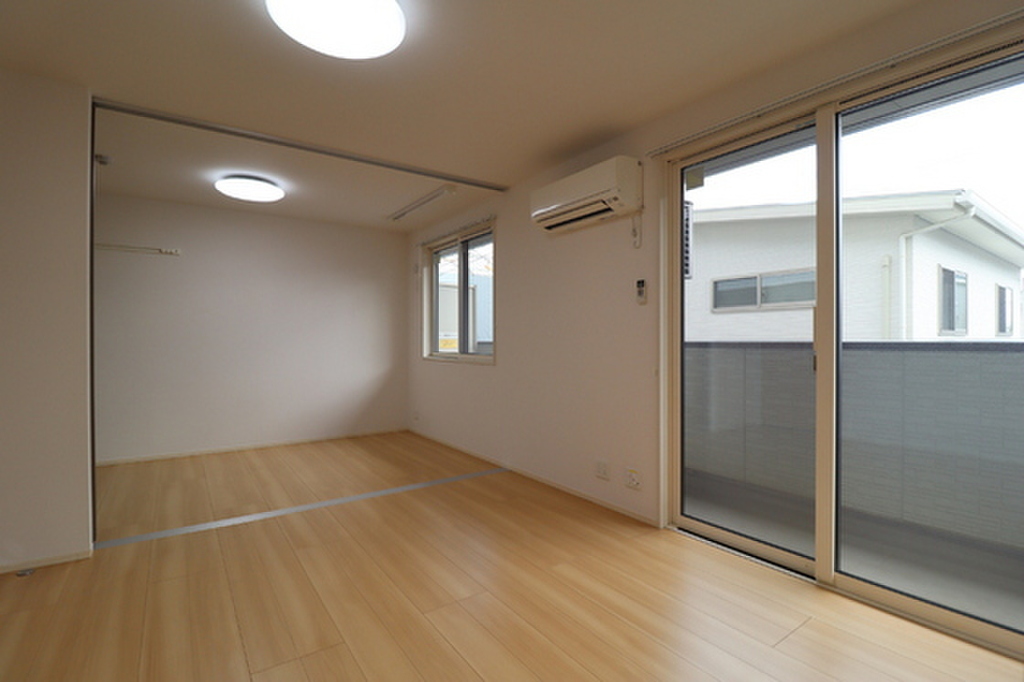 (20/24) 居室・リビング