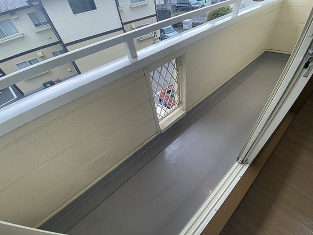 (13/21) バルコニー (13/21) バルコニー