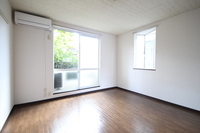 S.T.Villa TSUSHIMA B