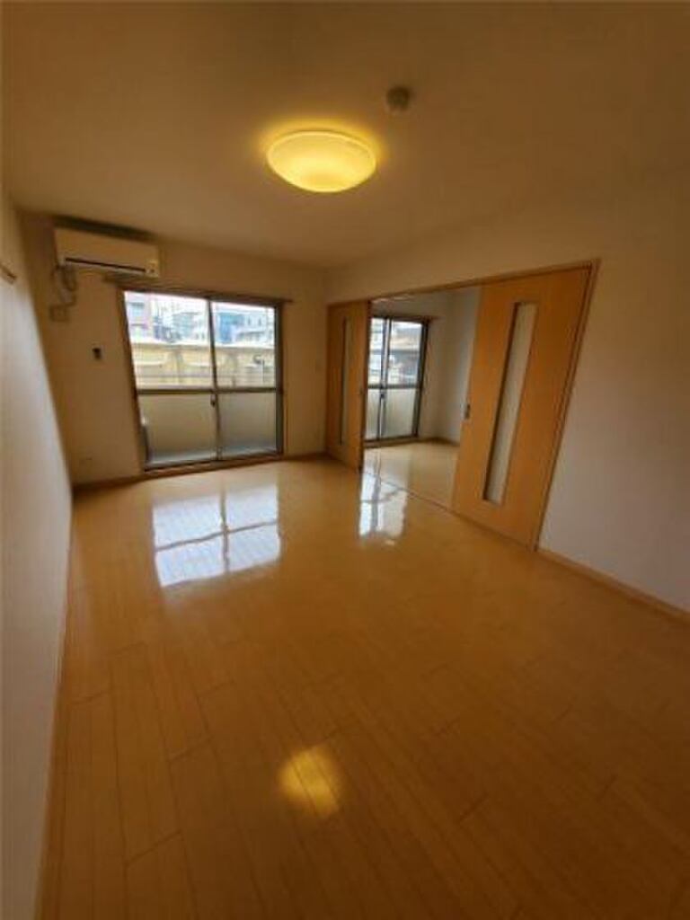 (2/22) 居室・リビング (2/22) 居室・リビング