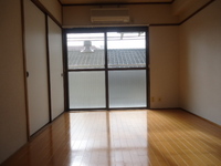和秀三篠ビル