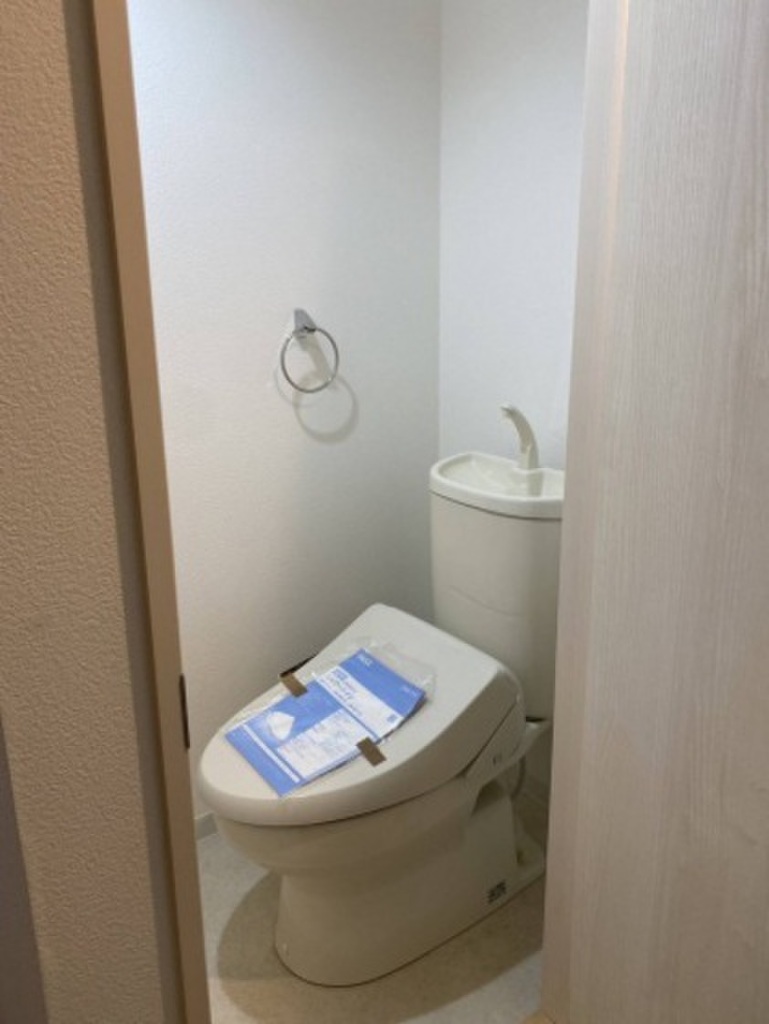 (8/22) トイレ (8/22) トイレ