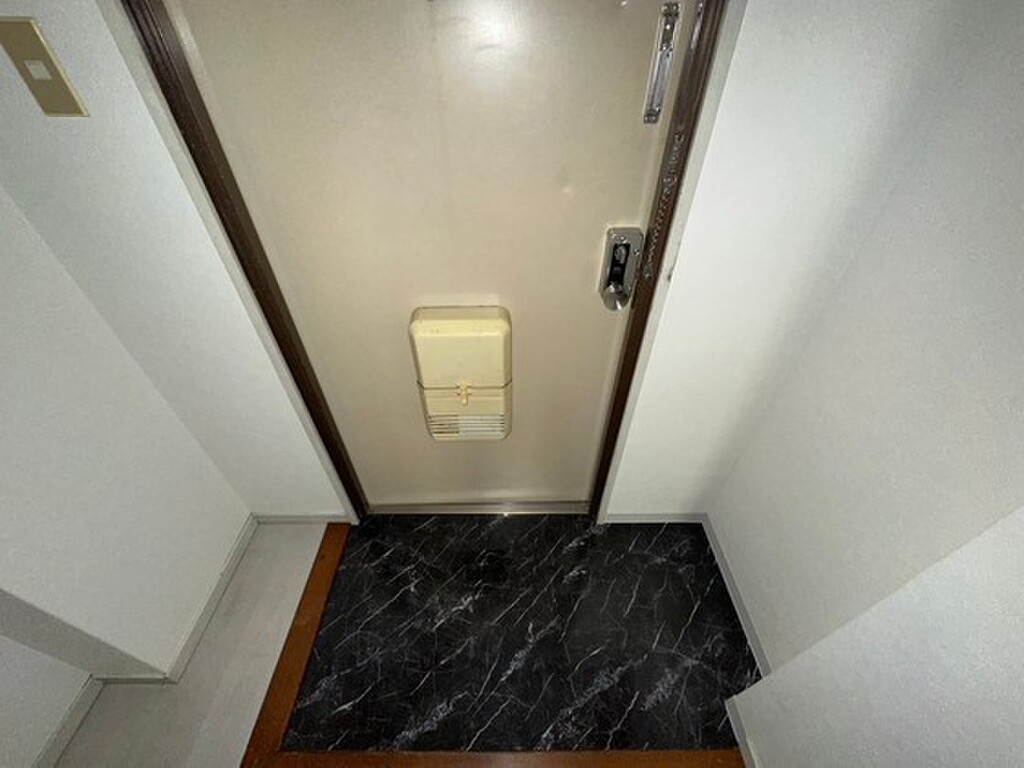 (13/22) 玄関 (13/22) 玄関