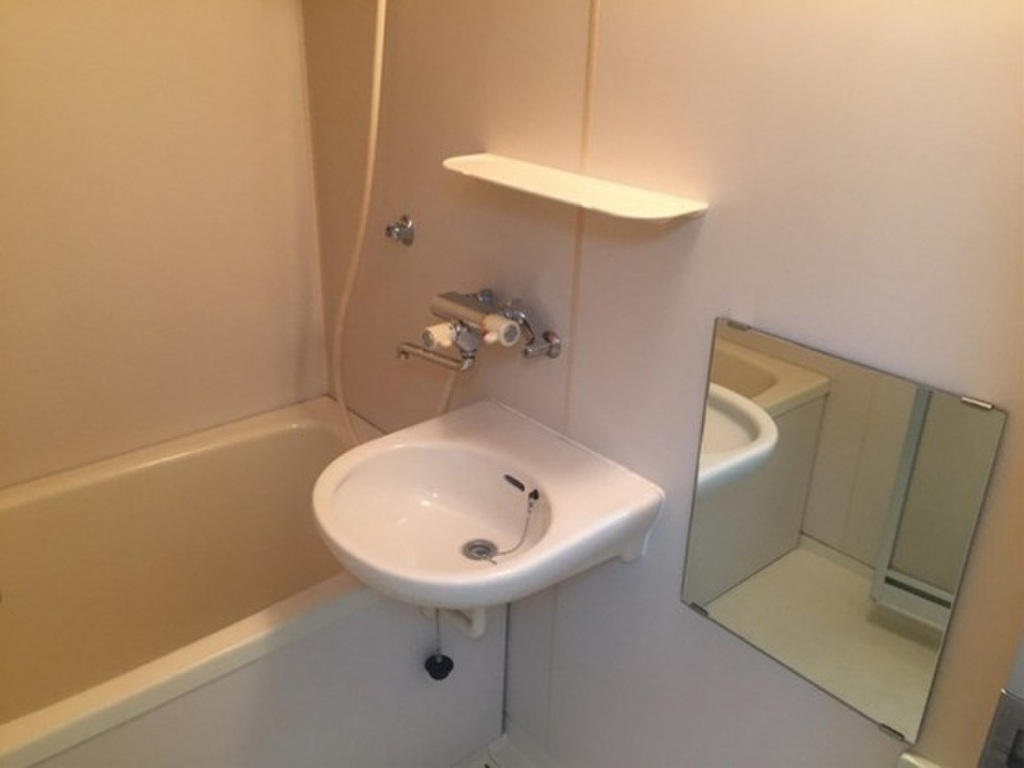 (4/16) バス (4/16) バス