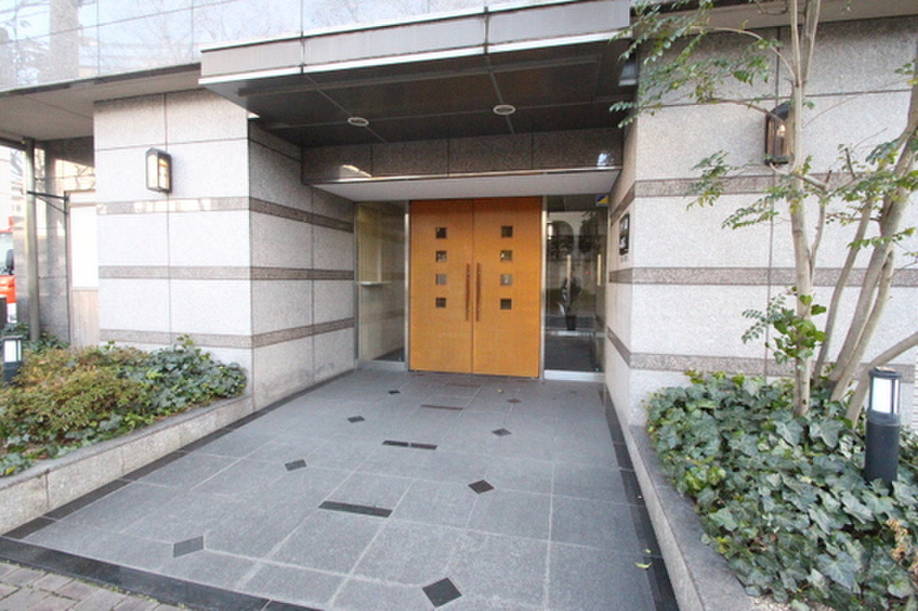 (5/11) 玄関 (5/11) 玄関