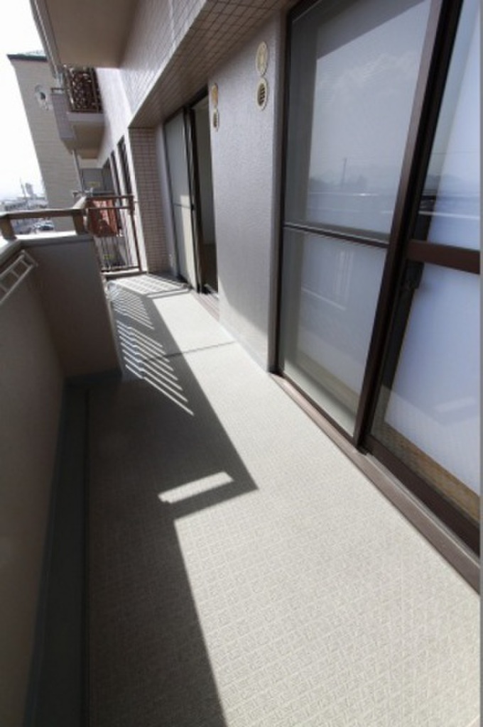 (8/19) バルコニー (8/19) バルコニー