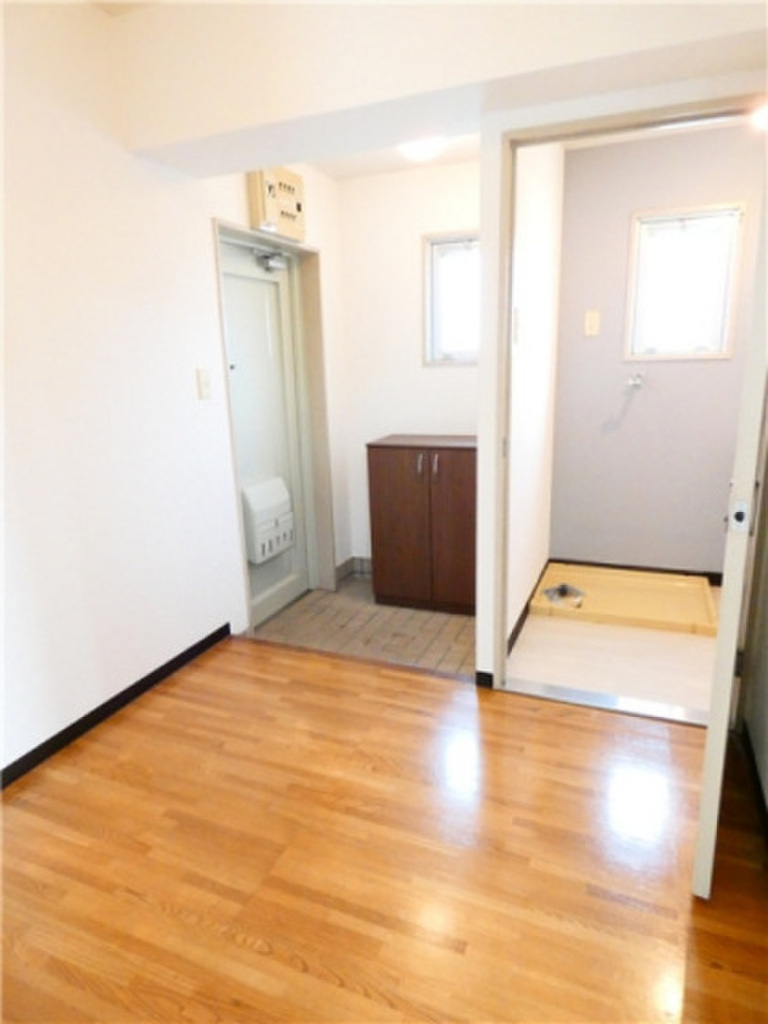 (12/26) 玄関 (12/26) 玄関