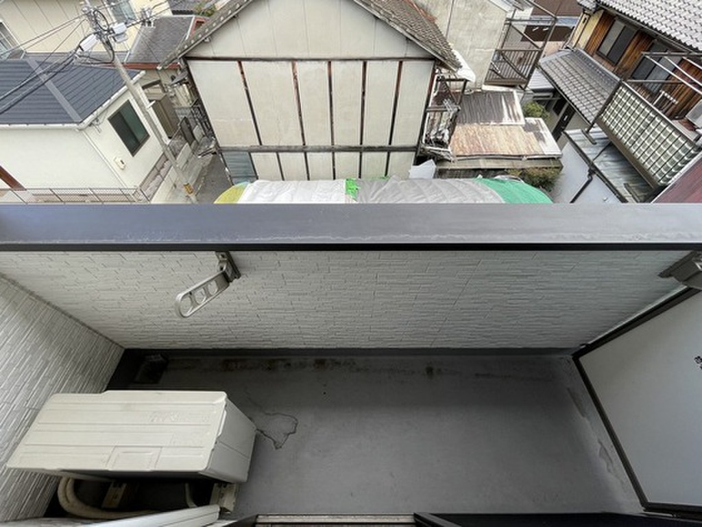 (7/16) バルコニー