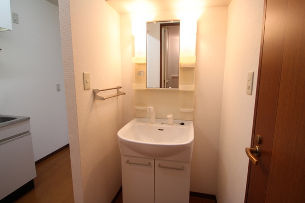 (5/23) 洗面所 (5/23) 洗面所