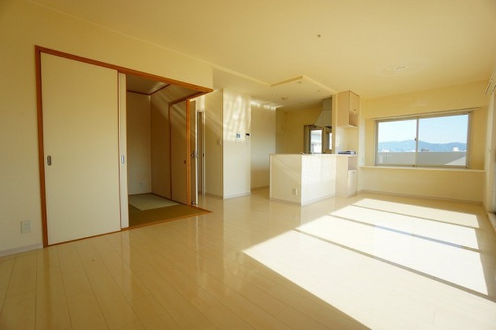 (2/22) 居室・リビング (2/22) 居室・リビング