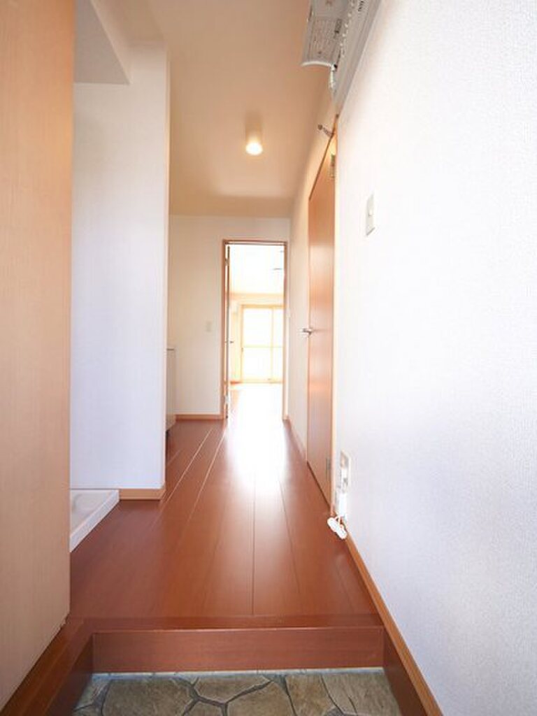 (9/17) 玄関 (9/17) 玄関