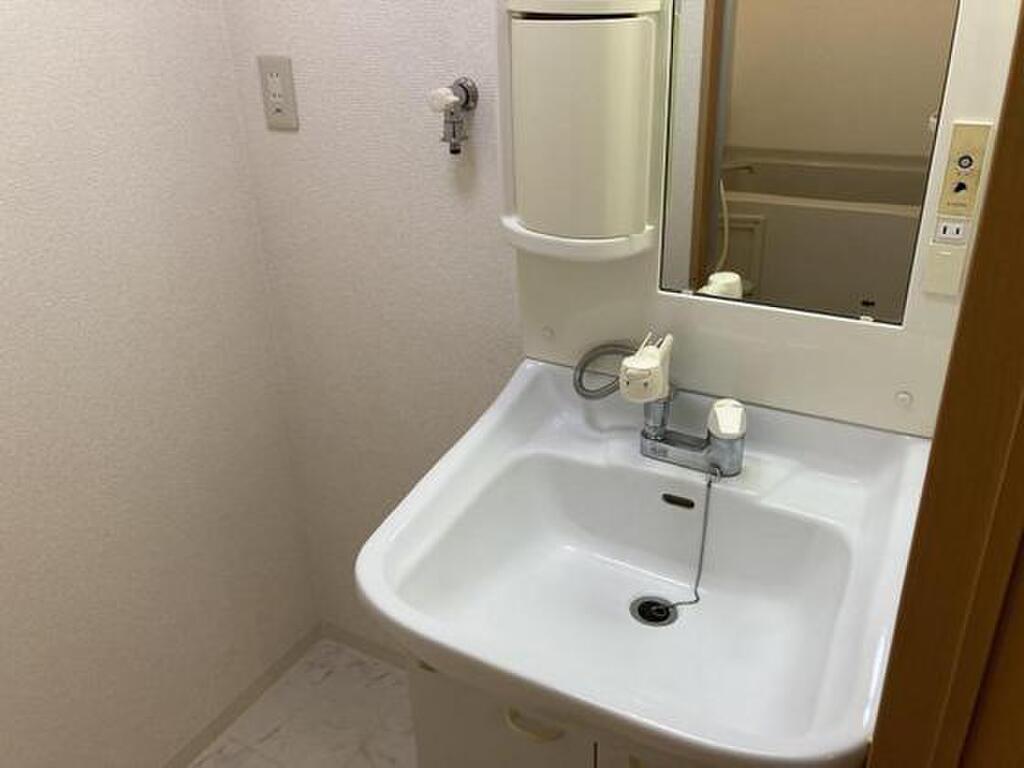 (6/19) ※他号室の写真です (6/19) ※他号室の写真です