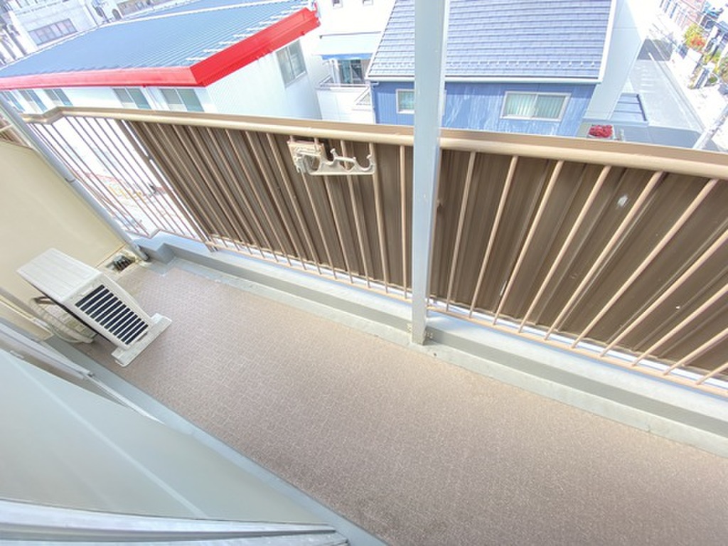 (11/30) バルコニー (11/30) バルコニー