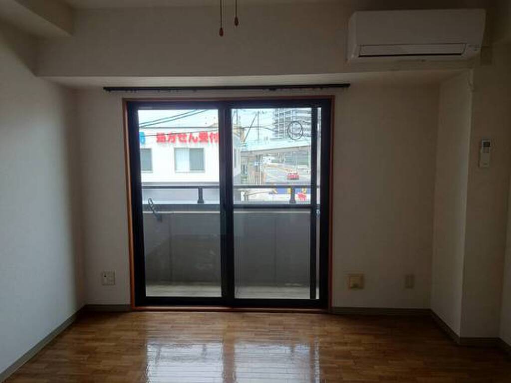 (2/24) 居室・リビング (2/24) 居室・リビング