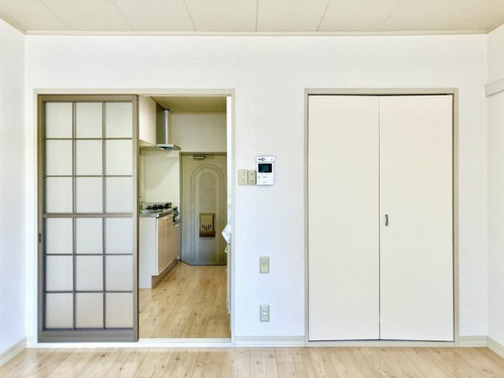 (2/19) 居室・リビング (2/19) 居室・リビング