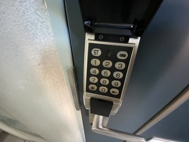 はなやびる