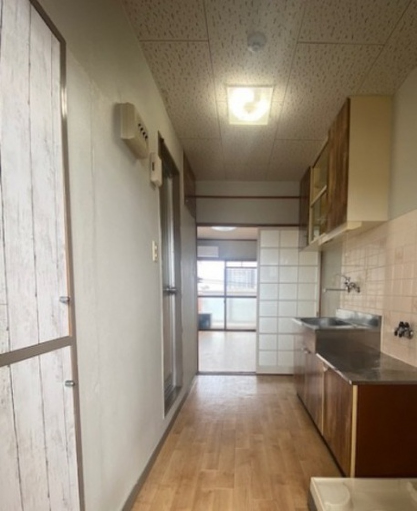 (9/19) 玄関 (9/19) 玄関