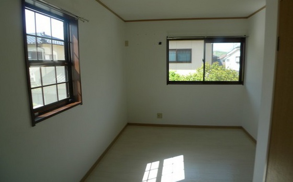 (8/22) 居室・リビング (8/22) 居室・リビング