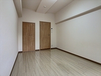 スプランドゥール中山下